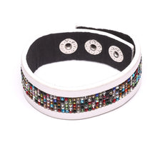 Last inn bildet i Galleri-visningsprogrammet, Armbånd, blingbling, med trykknapper, finnes i 10 farger