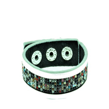 Last inn bildet i Galleri-visningsprogrammet, Armbånd, blingbling, med trykknapper, finnes i 10 farger